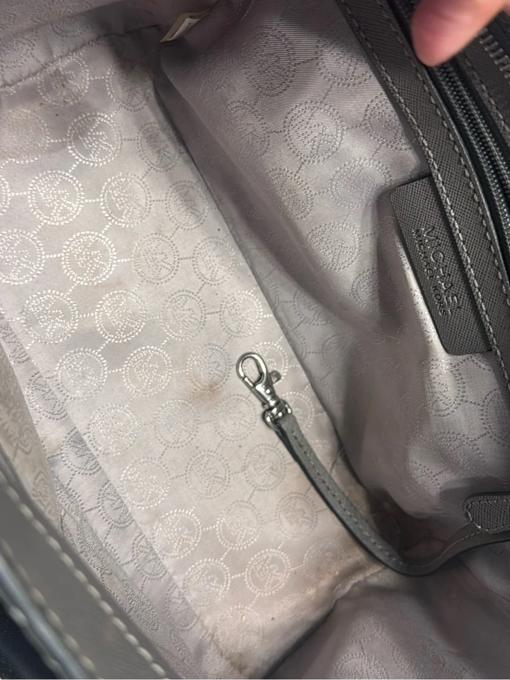Michael Kors Selma Medium Top Zip Satchel